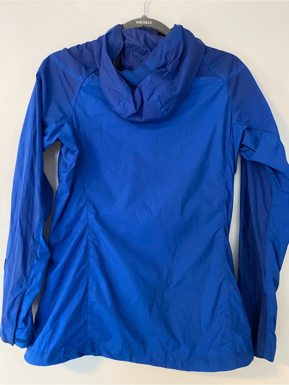 Lightweight Shell Jacket - Picture 2 of 10